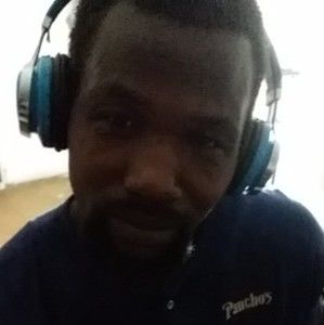 Meet your Posher, Donta